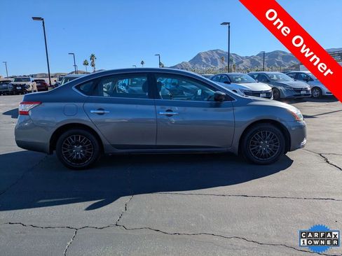 Used 2015 Nissan Sentra S image 5