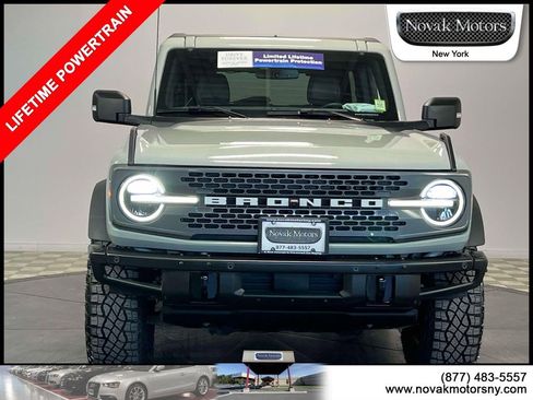 Used 2022 Ford Bronco Badlands AWD/4WD image 2