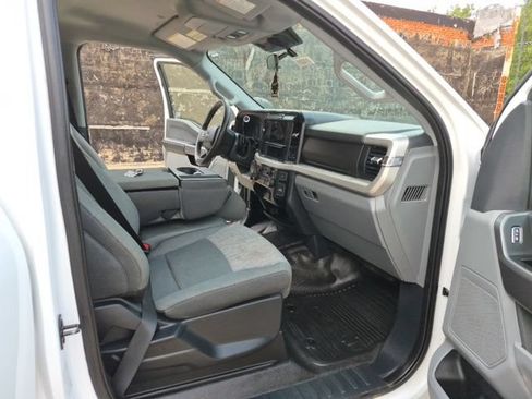 Used 2025 Ford F350 XLT AWD/4WD image 21