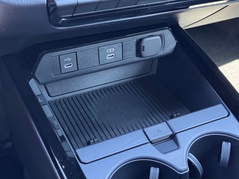 New 2026 Toyota Prius Plug-In Hybrid image 27