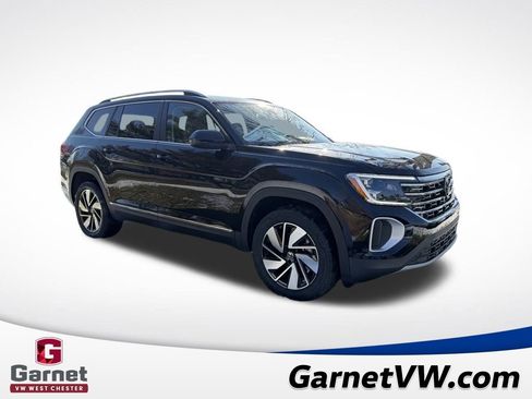 New 2026 Volkswagen Atlas SEL image 7