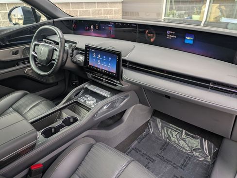 Used 2024 Lincoln Nautilus Reserve w/ Equipment Group 203A image 29