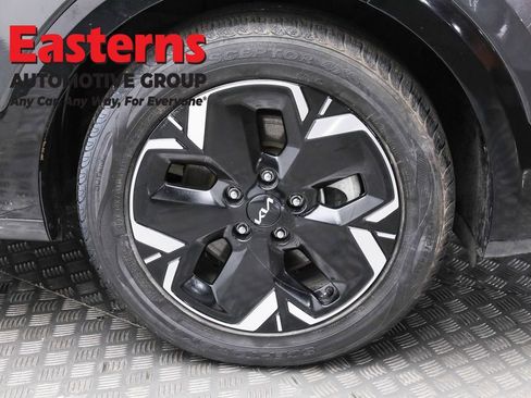 Used 2023 Kia Niro Wind w/ Wind Preserve Package image 32