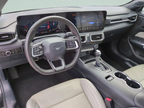 Used 2024 Ford Mustang GT Premium image 12