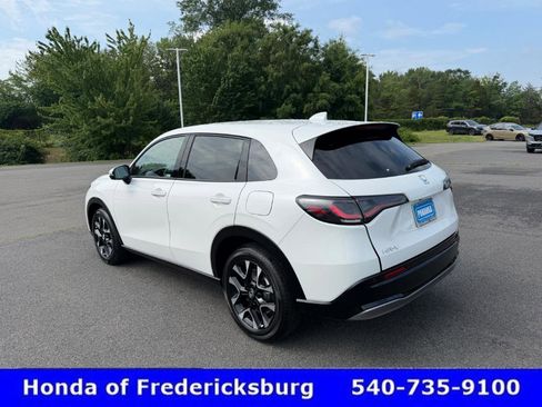 Used 2026 Honda HR-V EX-L image 4