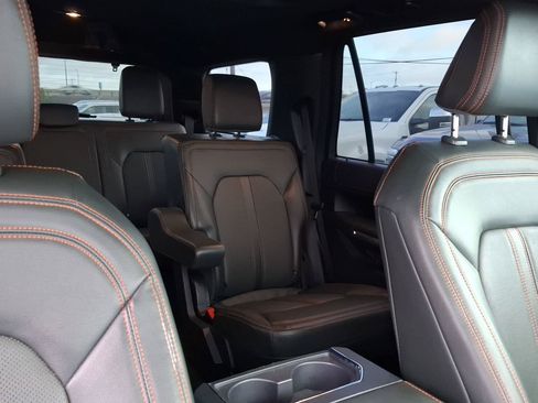 Used 2022 Ford Expedition Timberline AWD/4WD image 23