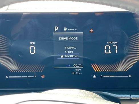 Used 2026 Kia Sportage EX FWD image 26