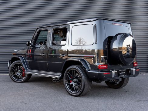 Used 2022 Mercedes-Benz G 63 AMG 4MATIC image 3