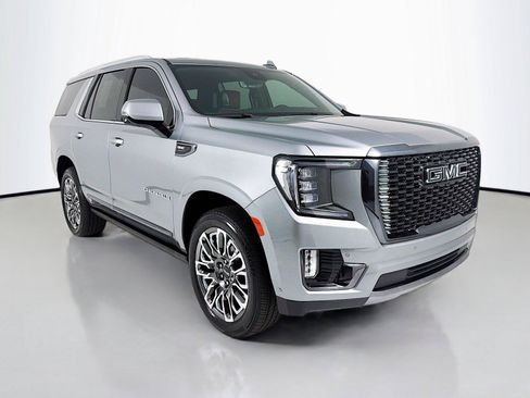 Used 2024 GMC Yukon Denali Ultimate AWD/4WD image 34
