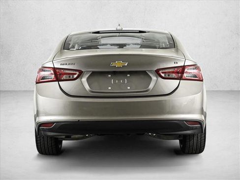 Used 2022 Chevrolet Malibu LT image 7