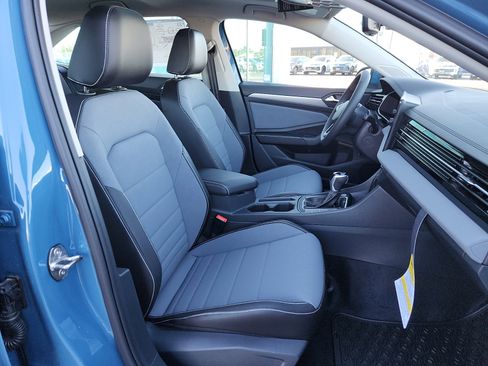 New 2026 Volkswagen Jetta SE image 15