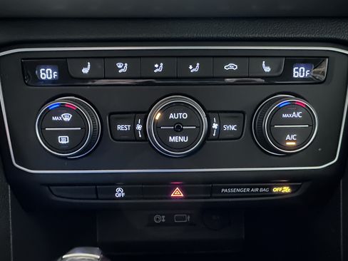 Used 2018 Volkswagen Atlas SE AWD/4WD image 43