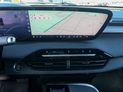 New 2025 Buick Enclave Sport Touring w/ Power Package image 17