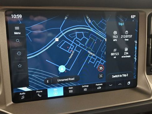 Used 2025 Ford Bronco Outer Banks image 17