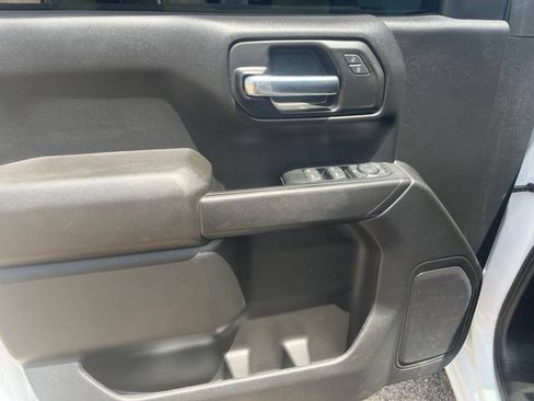 Used 2023 Chevrolet Silverado 1500 Custom RWD image 12