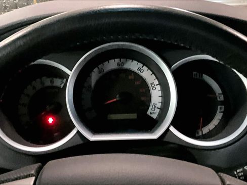 Used 2013 Toyota Tacoma 4x4 Double Cab image 25