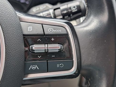 Used 2022 Kia Sorento S w/ Panoramic Sunroof Package FWD image 26