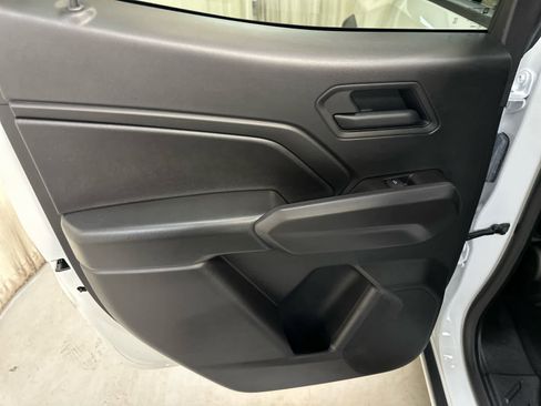 Used 2025 Chevrolet Colorado Trail Boss image 28