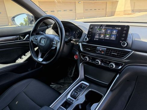 Used 2022 Honda Accord Sport image 17