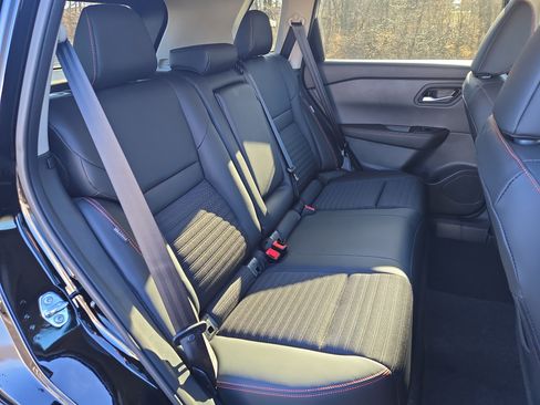 New 2026 Nissan Rogue Rock Creek image 18