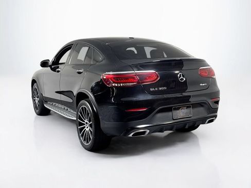 Used 2020 Mercedes-Benz GLC 300 4MATIC Coupe image 3