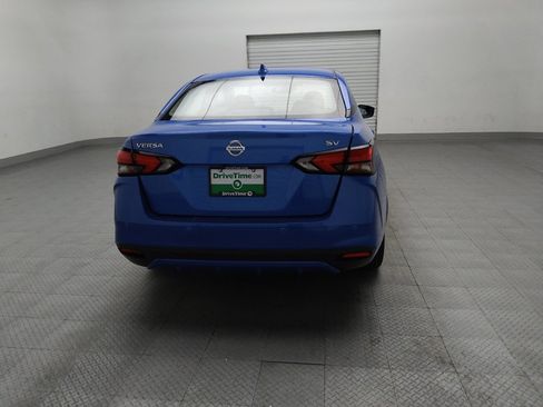 Used 2021 Nissan Versa SV image 7