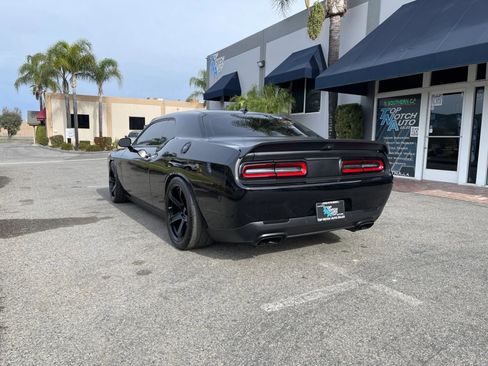 Used 2022 Dodge Challenger SRT Hellcat Redeye image 7