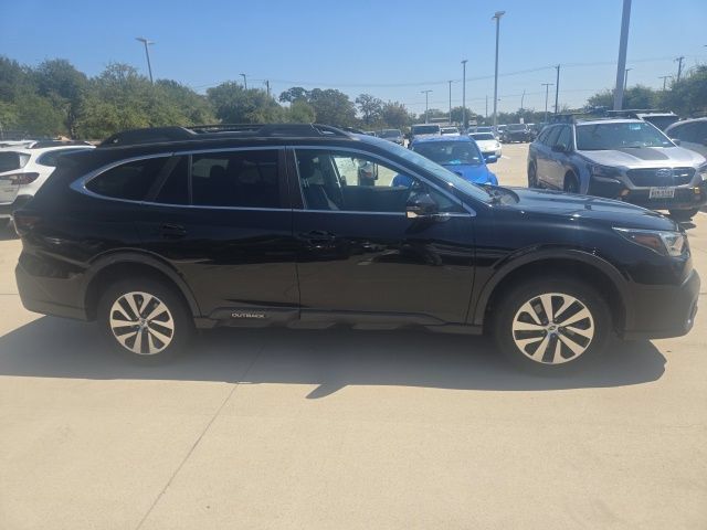 Used 2020 Subaru Outback Premium w/ Popular Package #1 AWD/4WD image 2
