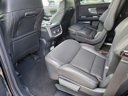 New 2026 Ford Expedition Tremor image 8