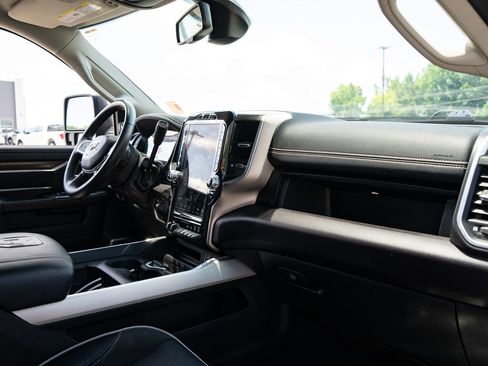 Used 2024 RAM 2500 Laramie AWD/4WD image 21