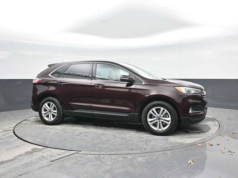 Used 2019 Ford Edge SEL w/ Equipment Group 201A image 6