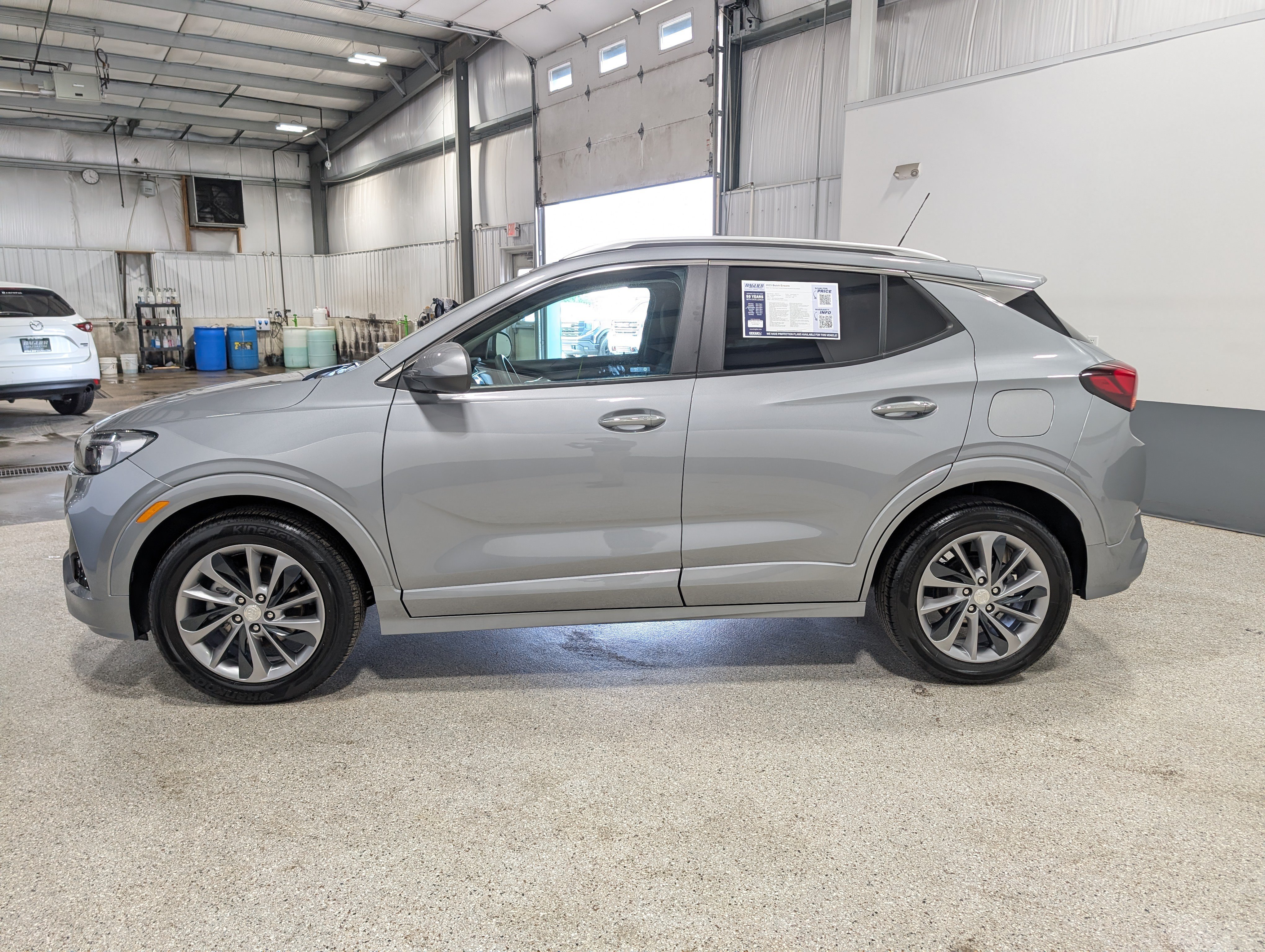 Used 2023 Buick Encore GX Select w/ Sport Touring Package FWD image 6
