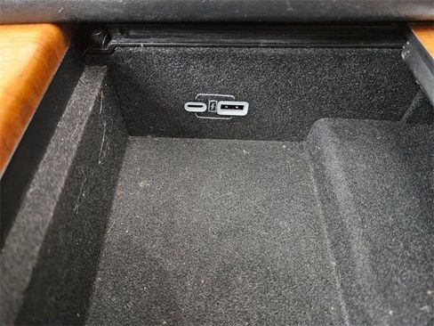 Used 2023 Jeep Grand Wagoneer Series III w/ Rear Seat Video Group 1 image 29