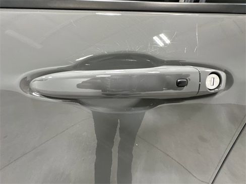 Used 2022 Jeep Compass Trailhawk w/ Trailhawk Convenience Group image 13