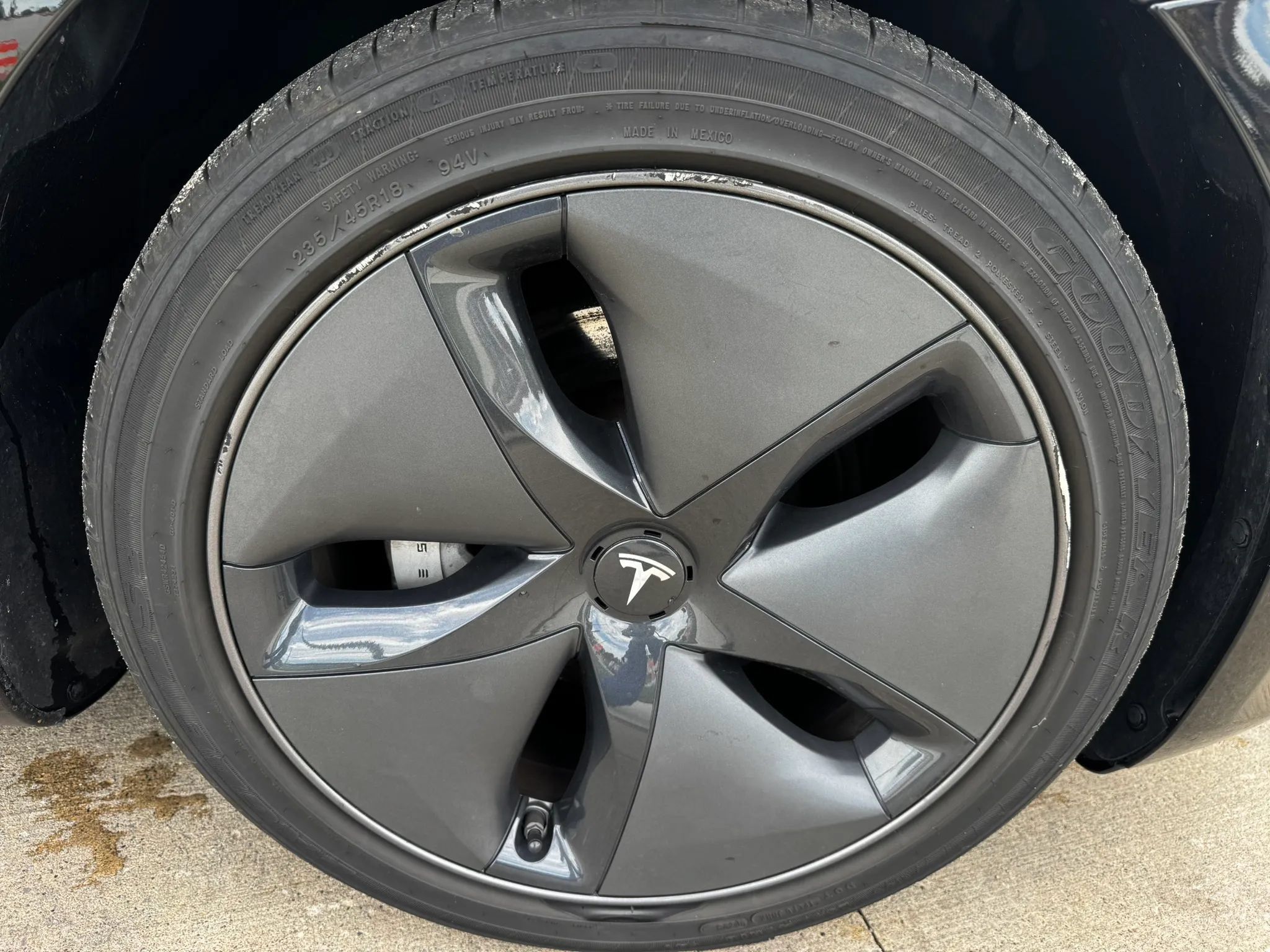 Used 2018 Tesla Model 3 Long Range AWD/4WD image 21