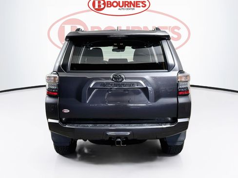 Used 2023 Toyota 4Runner SR5 AWD/4WD image 8