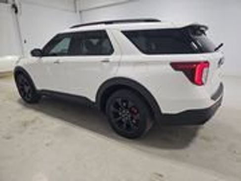 Used 2022 Ford Explorer ST w/ Equipment Group 401A AWD/4WD image 4
