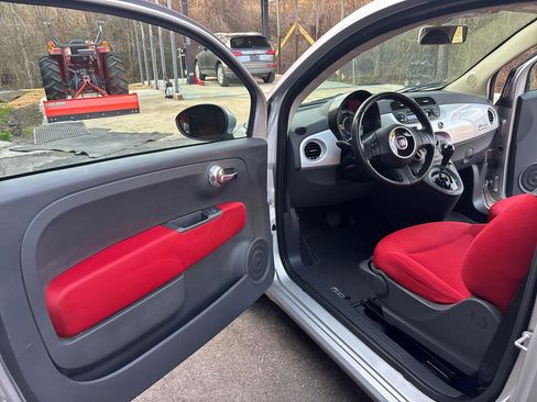 Used 2013 FIAT 500 Pop image 9