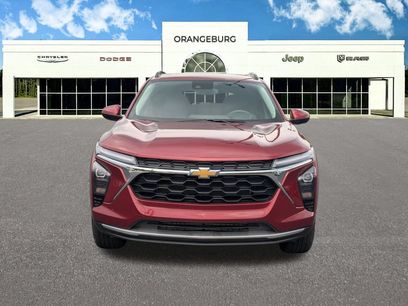 Used 2025 Chevrolet Trax LT