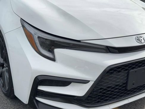 Used 2025 Toyota Corolla SE FWD image 5
