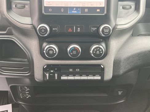 Used 2023 RAM 3500 Tradesman image 17