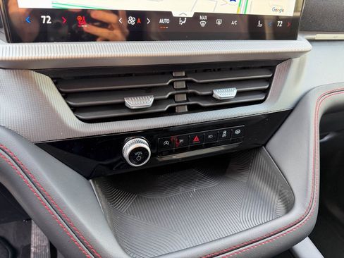 Used 2021 Ford F350 Lariat w/ Chrome Package image 23