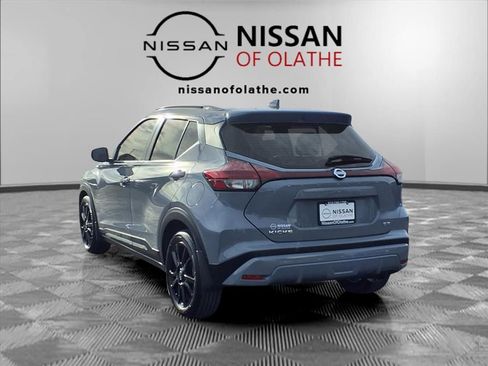 Certified 2021 Nissan Kicks SR w/ SR Premium Package image 3