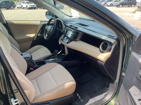 Used 2013 Toyota RAV4 XLE FWD image 40