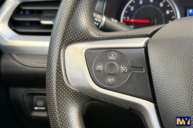 Used 2021 GMC Acadia SLE w/ Driver Convenience Package FWD image 29