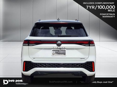 New 2026 Volkswagen Tiguan SE R-Line AWD/4WD image 26