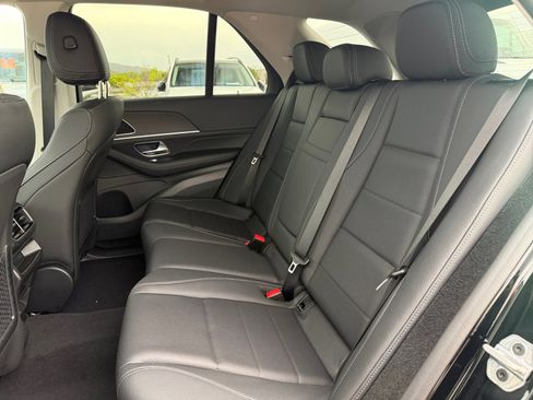 New 2026 Mercedes-Benz GLE 350 4MATIC image 17