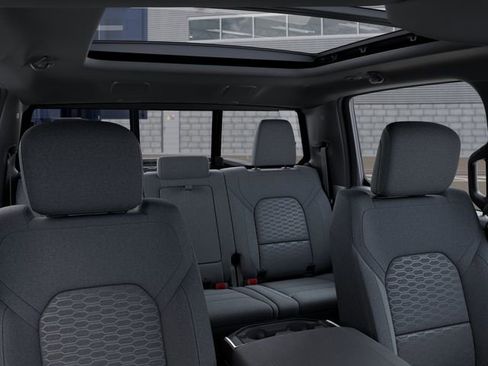 New 2026 RAM 1500 4x4 Crew Cab image 26