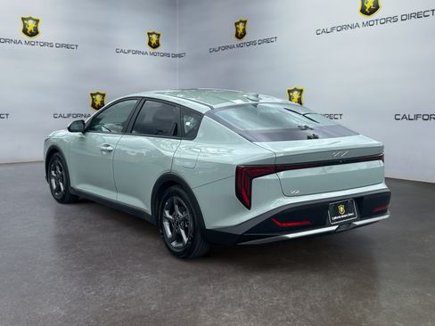 Used 2025 Kia K4 FWD image 3