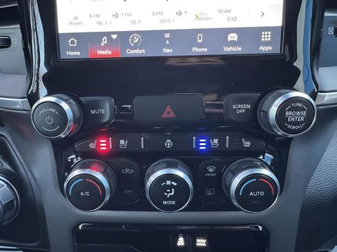 Used 2023 RAM 1500 Laramie image 23